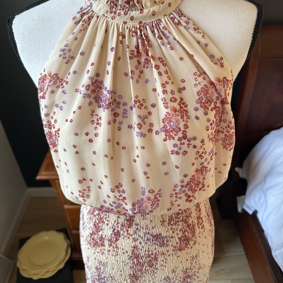 MinkPink Ivory Floral Halter Neck Mini Dress - Size M - Picture 2 of 5